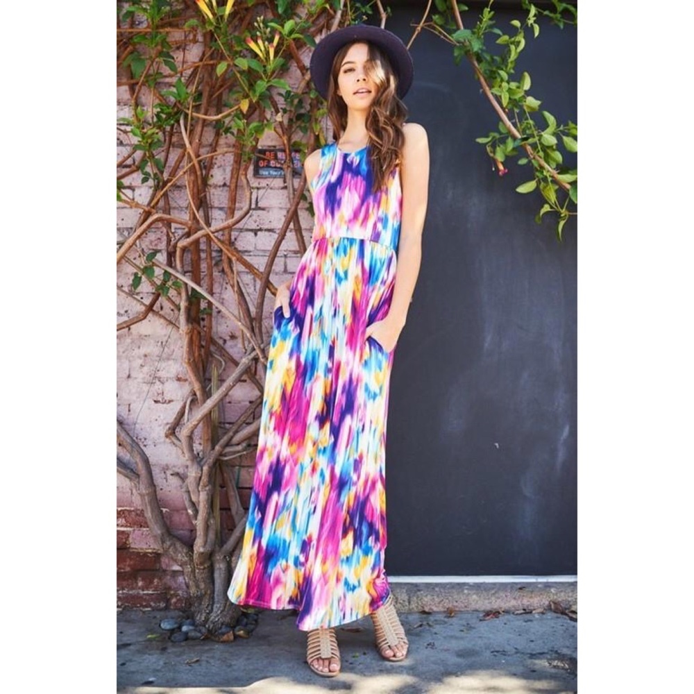 🎉HP🎉 Watercolor Maxi Dress With Pockets - Picture 4 of 9
